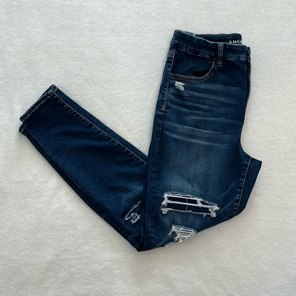 American Eagle Outfitters Denim - American Eagle Women’s Curvy High Rise Distressed Patched Jegging Size 12